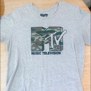 MTV graphic shirt